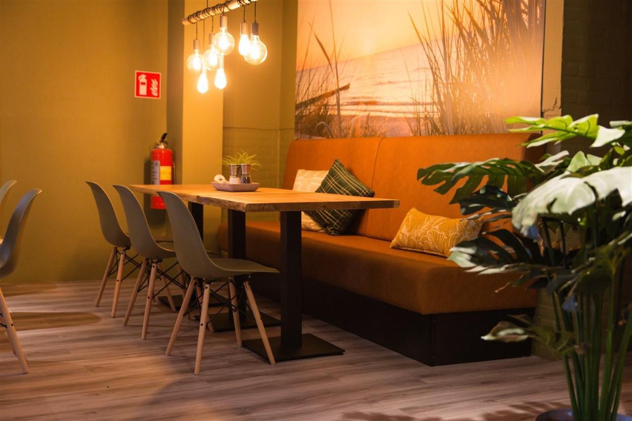 Bed & Breakfast Van Marion Oostvoorne Bagian luar foto