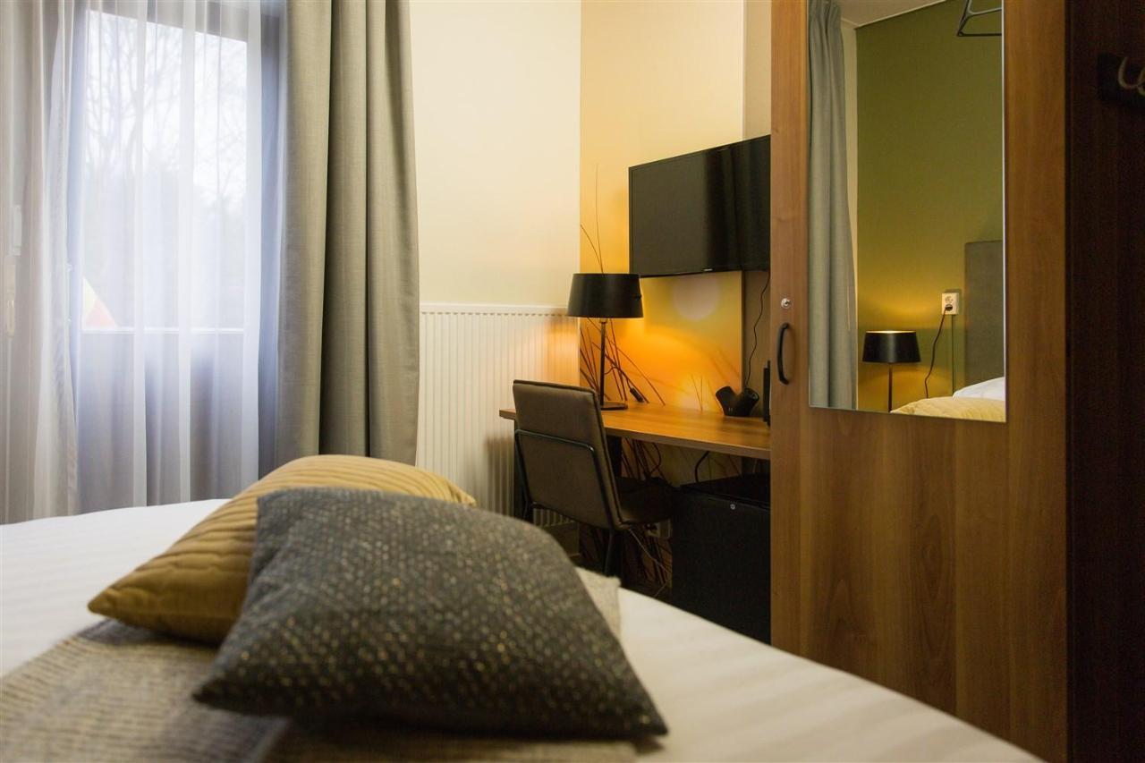 Bed & Breakfast Van Marion Oostvoorne Bagian luar foto