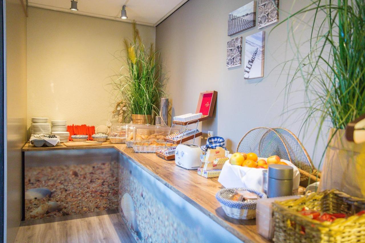Bed & Breakfast Van Marion Oostvoorne Bagian luar foto